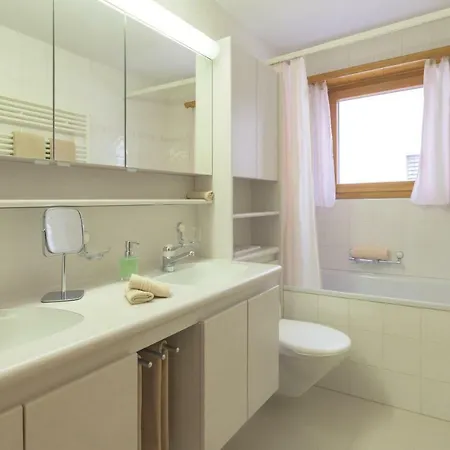 Apartment Chesa Cristiania