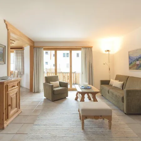 Chesa Cristiania Apartment
